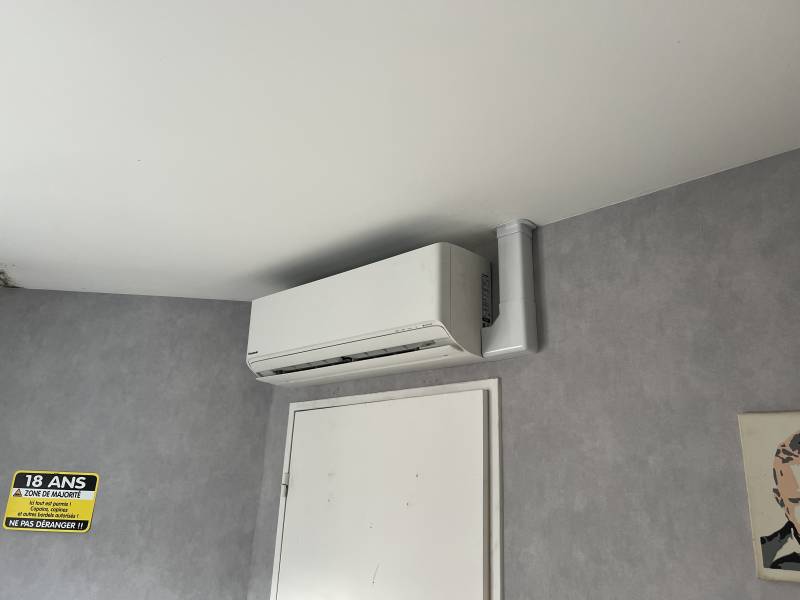 INSTALLATION D'UN SYSTÈME DE POMPE À CHALEUR AIR/AIR EN LIEU ET PLACE DE RADIATEURS ÉLECTRIQUES SUR LILLEBONNE 76